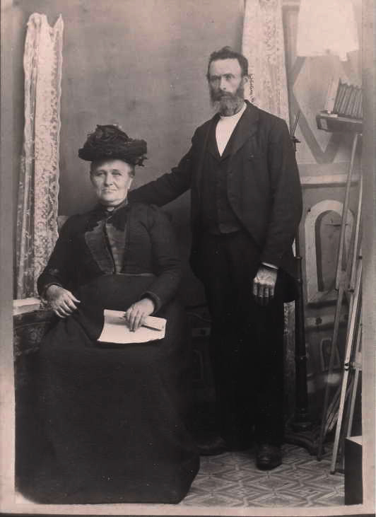 Photo of photos/Thomas Demster McLennan & Catherine Walsh portrait